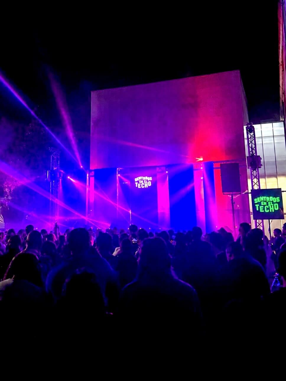18 Aniversario Sentados en el Techo